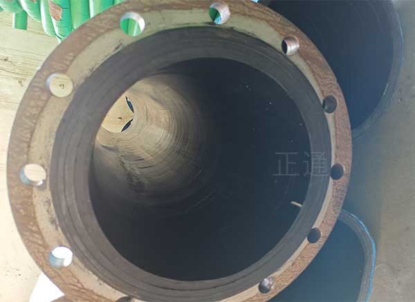 260408客戶為什么選我們定制法蘭式**橡膠鋼絲膠管?01.jpg 260408客戶為什么選我們定制法蘭式**橡膠鋼絲膠管?01.jpg